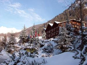 Le Grand Hotel Courmaison * * * * Aosta