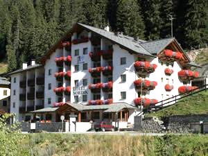 Hotel Nordik * * *Valtellina